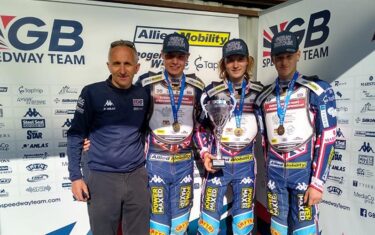 Young-Lions-Under-19-European-Pairs-Championship_Bronze-Medal