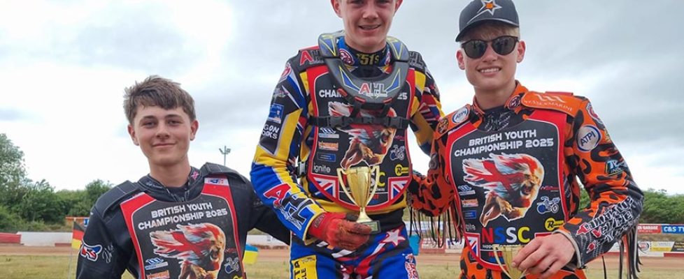 Redcar-bears_500-podium