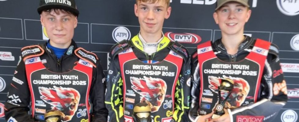 youth25_WORKINGTON PREVIEW