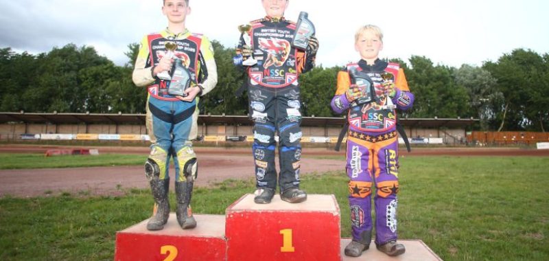 youth25_leicester4_SD-773x439