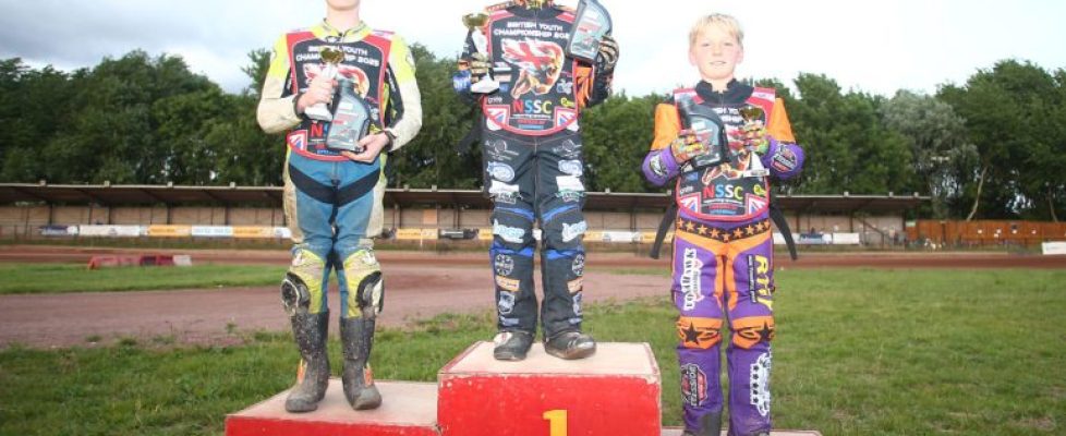 youth25_leicester4_SD-773x439